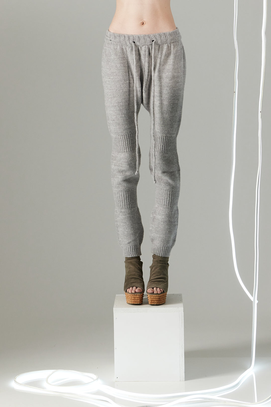 WORM PANT KNIT