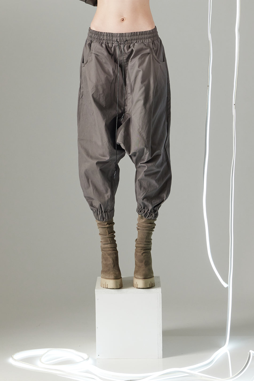 HAT PANT GRUNGE WOMEN